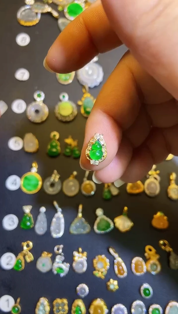 吊坠(不含链)银S925镶嵌翡翠1