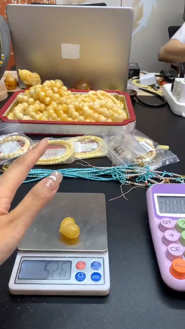 未镶嵌琥珀珠宝奇石小*1849/4发1