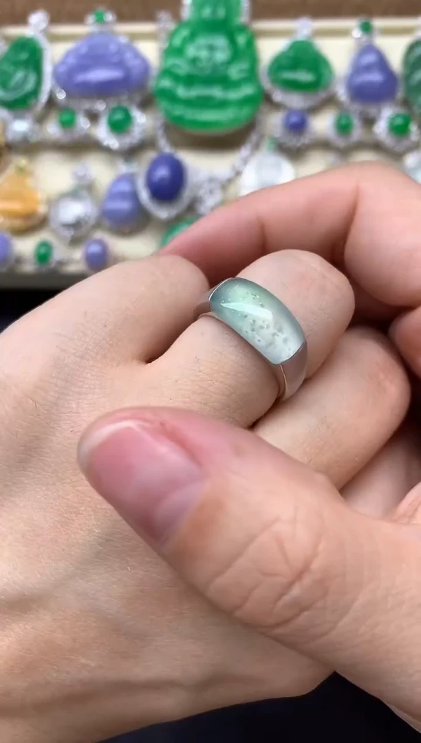 【闪购商品】翡翠戒指18K金镶嵌416-中国好珍宝