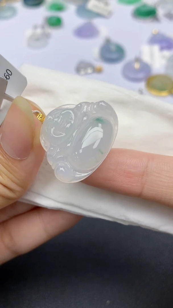 颈饰18K金镶嵌翡翠天然缅甸a货翡翠百元以上9元证书费自理