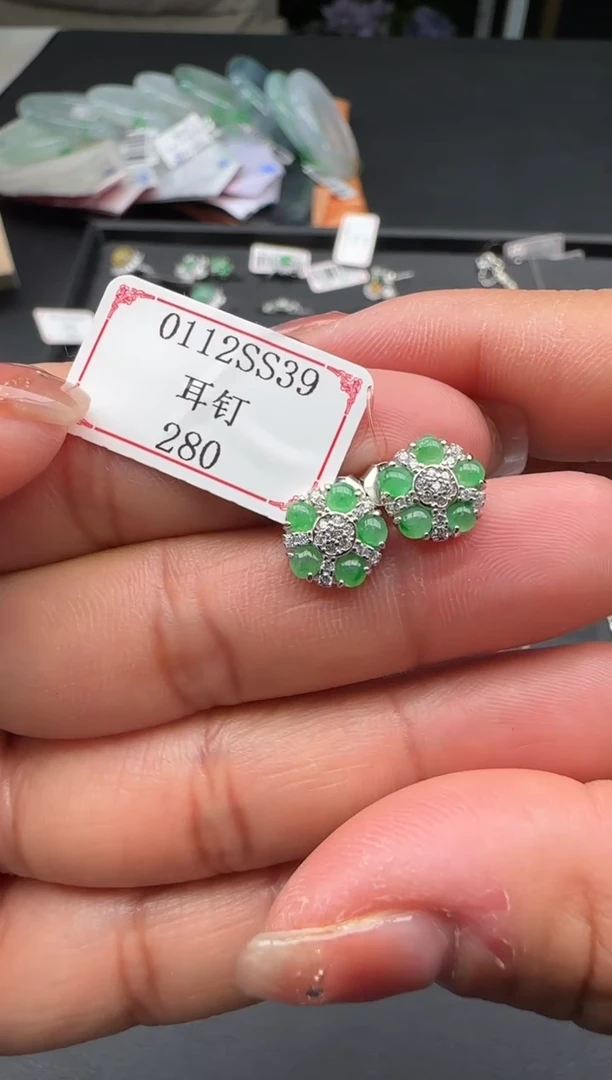 【闪购商品】翡翠耳饰银S925镶嵌0112SS39