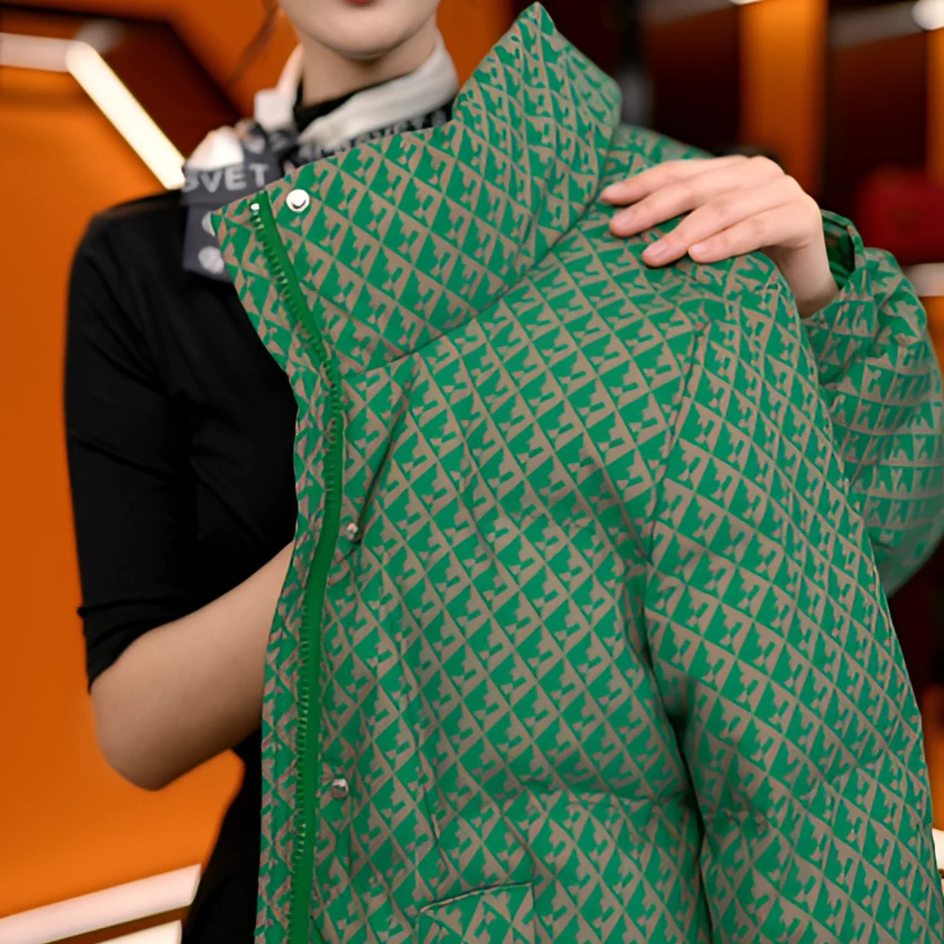 2025杭州原版正品冬季专绿野仙踪气质减龄收腰修身羽绒服ZF-R010