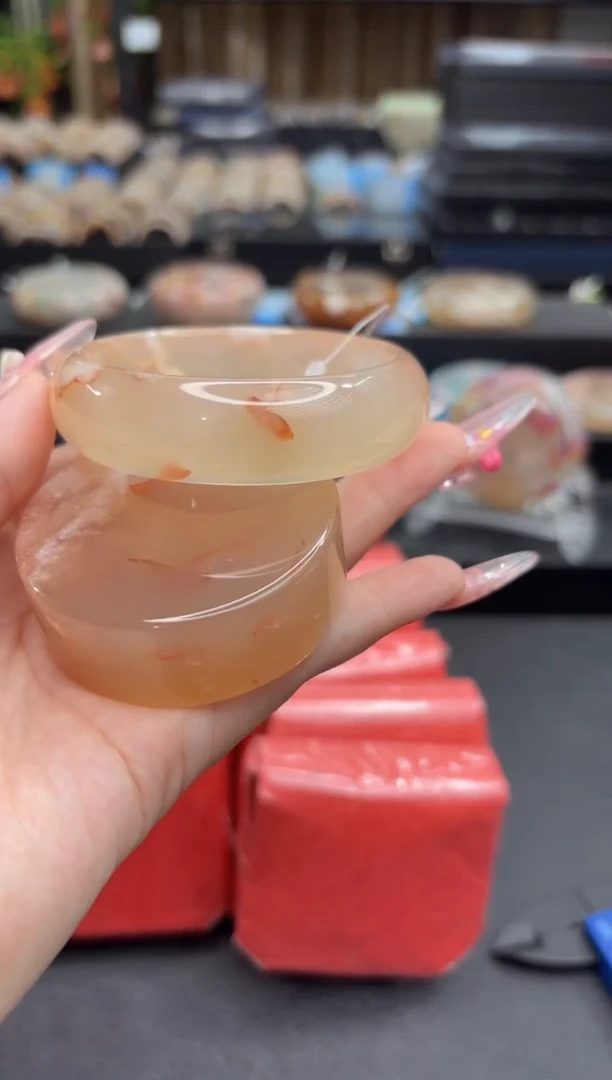 未镶嵌手镯石英质玉85(57圈赠送镯心)