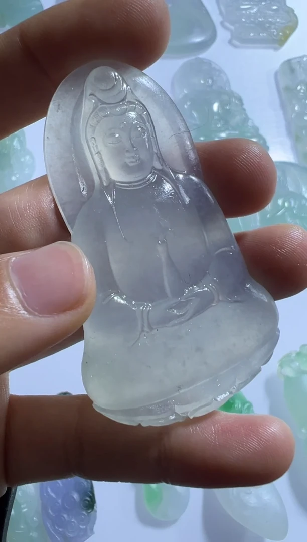 未镶嵌定制翡翠素衣