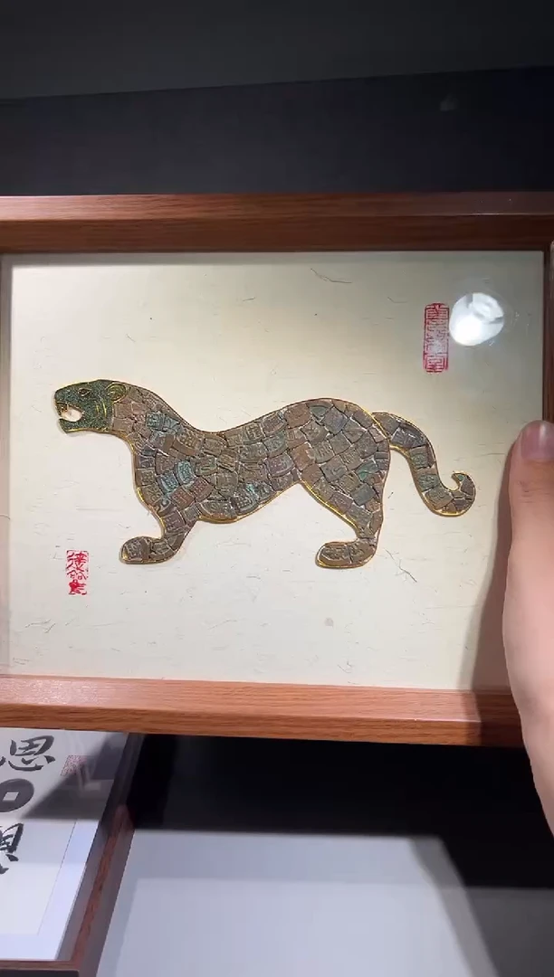 铜铜虎符文创摆件一个