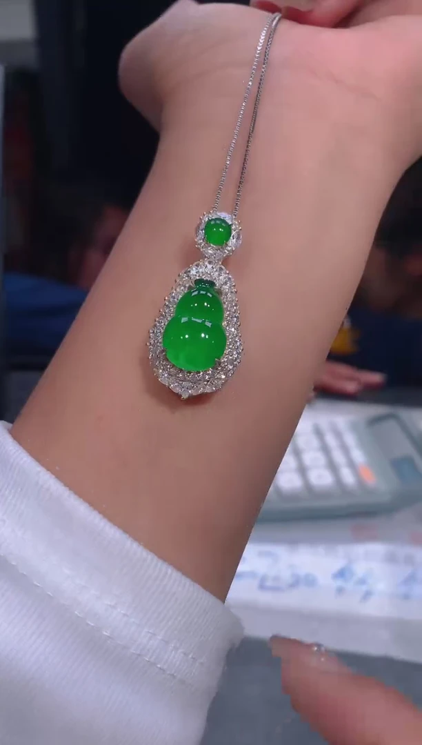 【闪购商品】定制翡翠未镶嵌74-多样性发货（发其一）