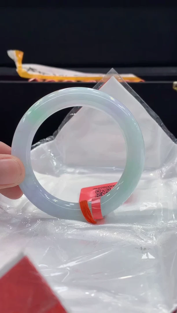 未镶嵌手镯翡翠翡翠手镯