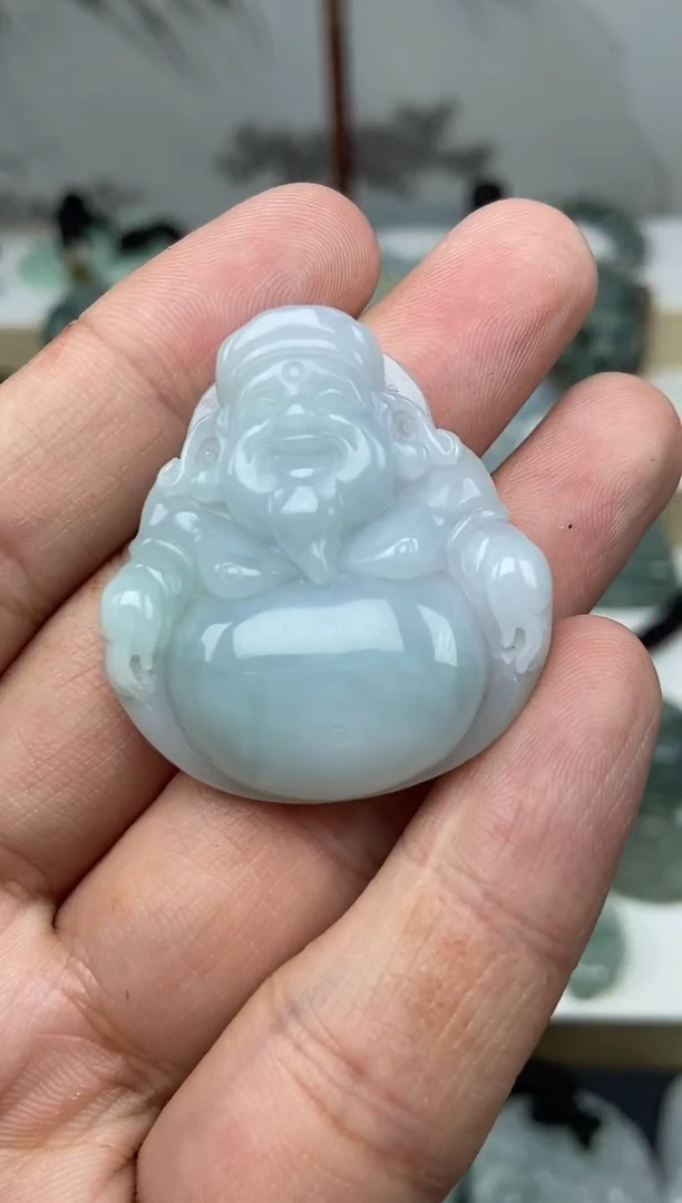 颈饰未镶嵌翡翠财神