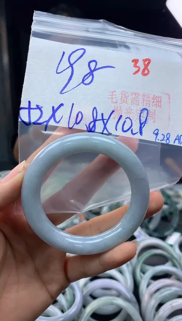未镶嵌定制翡翠38毛货需精细抛光+多样性发1件+198元