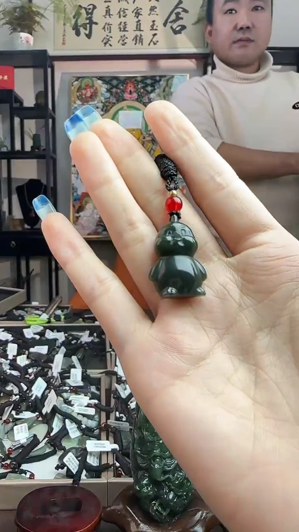 颈饰未镶嵌和田玉鸡