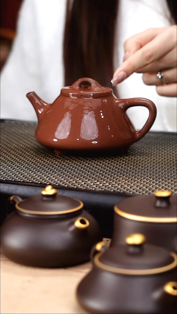 茶壶紫砂底槽清超精工子冶石瓢180cc