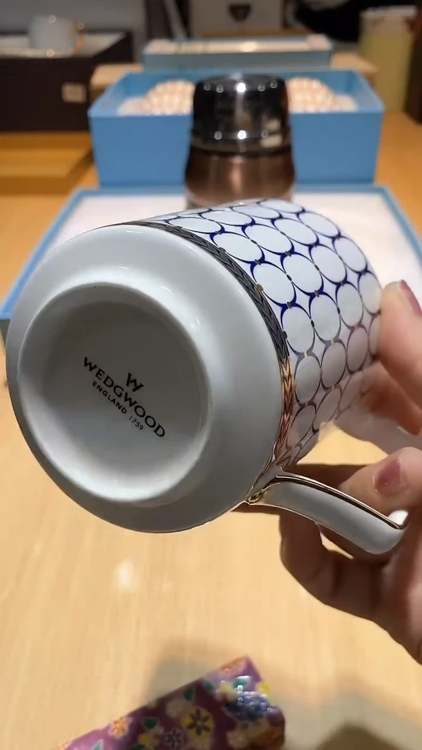 【闪购商品】瓷片锅碗瓢盆一件不剩