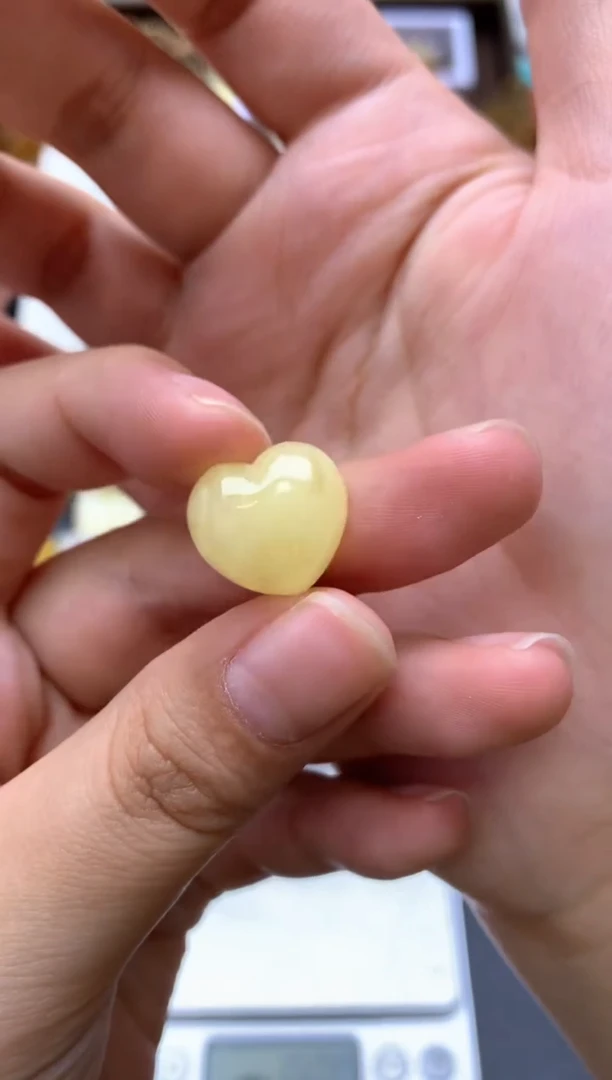 【闪购商品】琥珀珠宝奇石未镶嵌064琥珀蜜蜡花粉冰花小坑介意勿拍