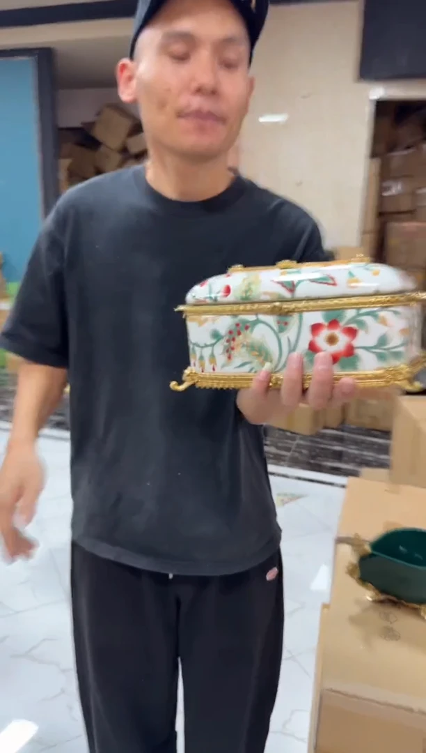 黄铜黛姿家居装饰品摆件