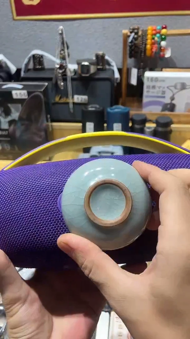 瓷片闪购商品 如图所示