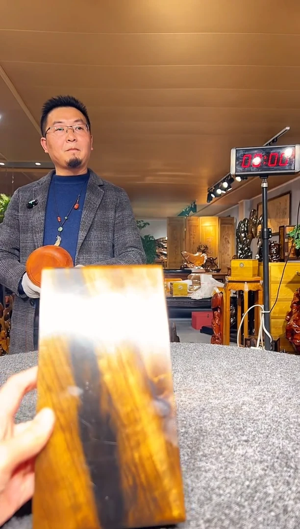金丝楠木雕款林*夜金丝楠木