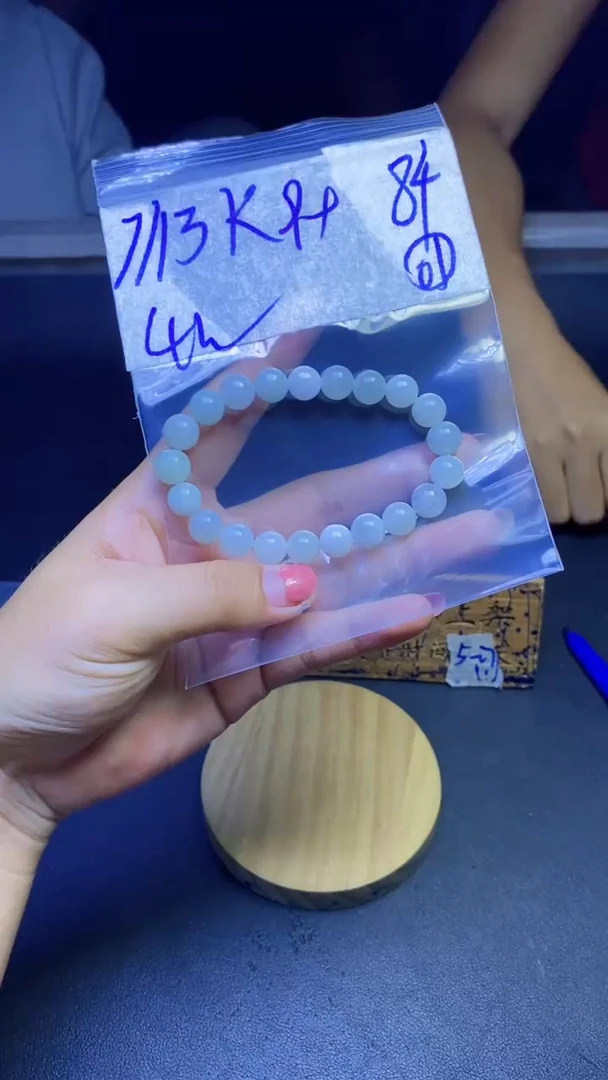 定制翡翠未镶嵌魂*天然缅甸a货翡翠拍一发一