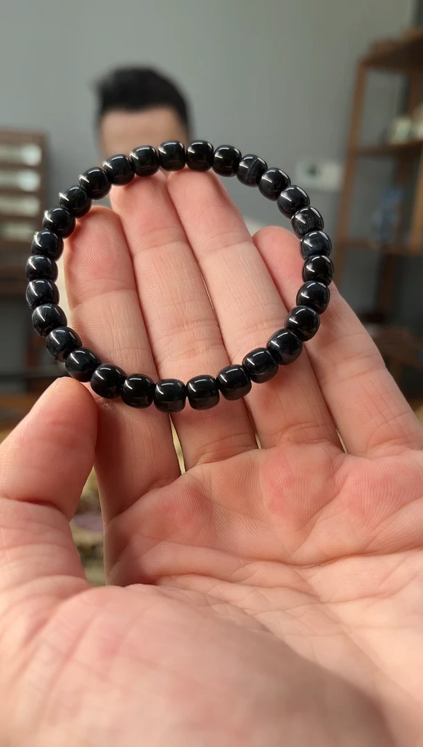 未镶嵌蓝狐眼木变石蓝狐眼