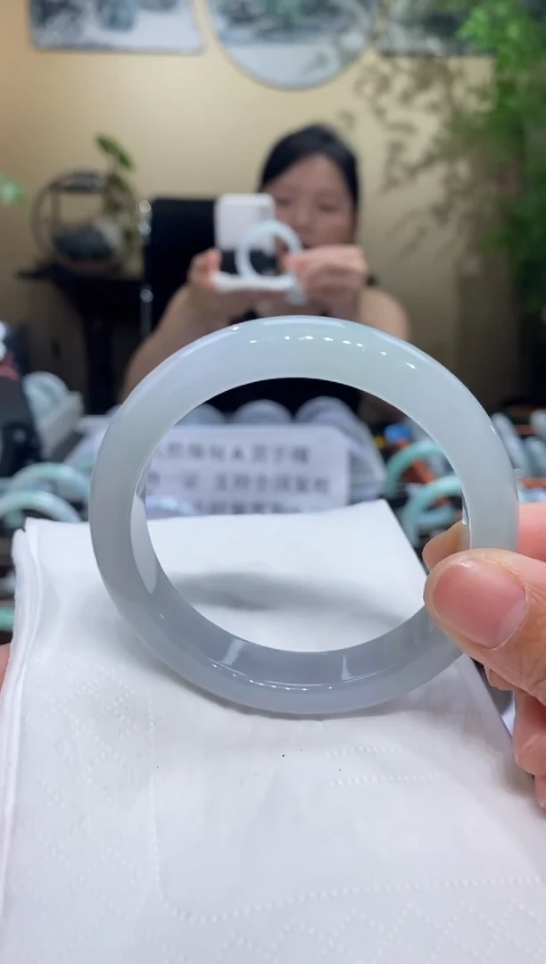 翡翠手镯未镶嵌翡翠56-57