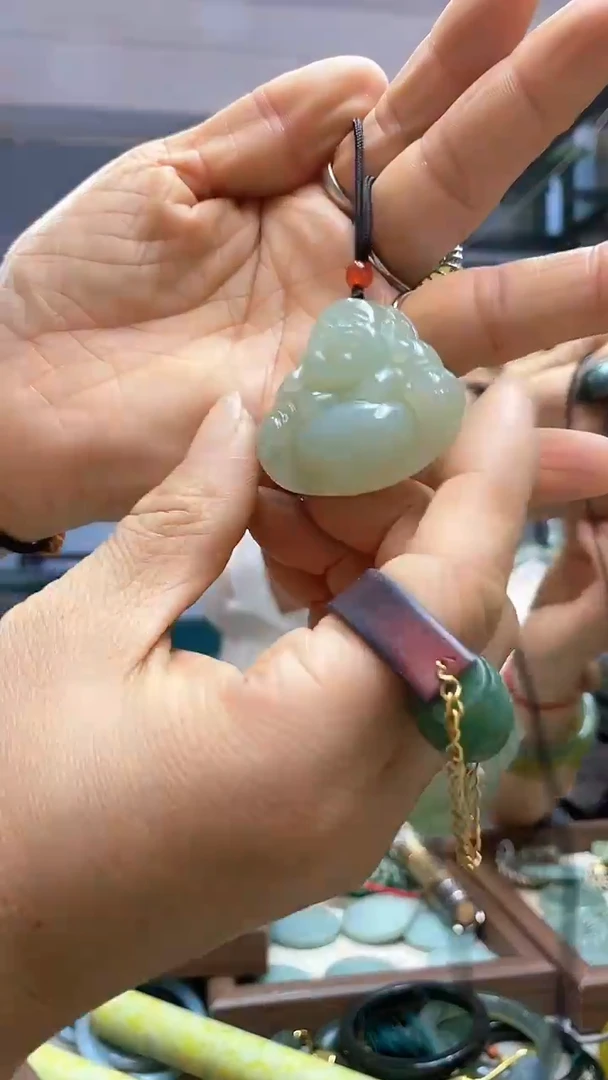 【闪购商品】岫玉吊坠未镶嵌多样性发货其中之一