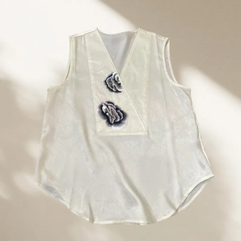 （4号链接）新中式V领绣花宽肩背心
