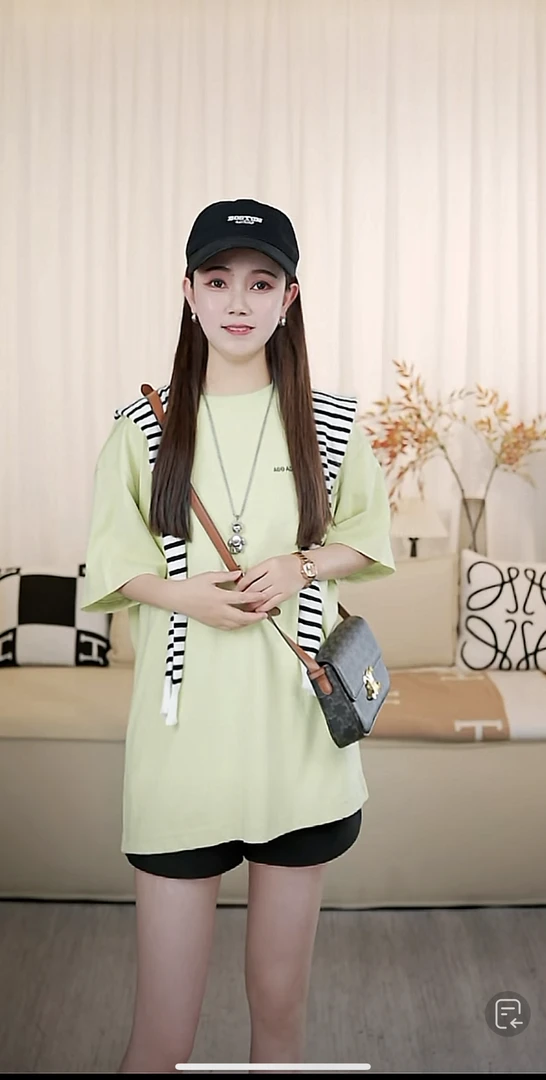 【大版T恤】2025年宽松休闲舒适透气圆领简约春夏T恤情侣字母印花