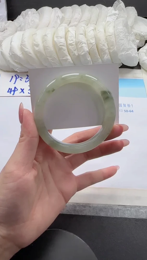 未镶嵌手镯石英质玉21-58.8