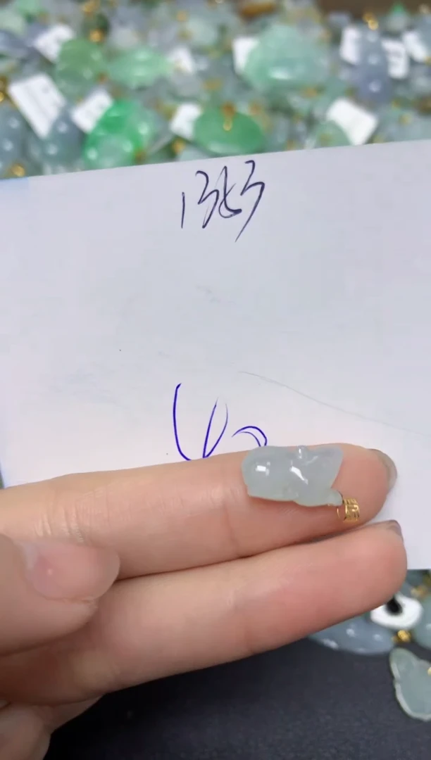 【闪购商品】翡翠颈饰18K金镶嵌天然翡翠A货