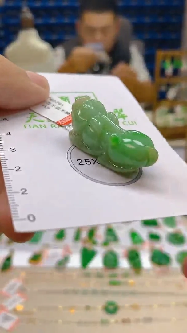 颈饰未镶嵌翡翠新号开播 全场乱卖