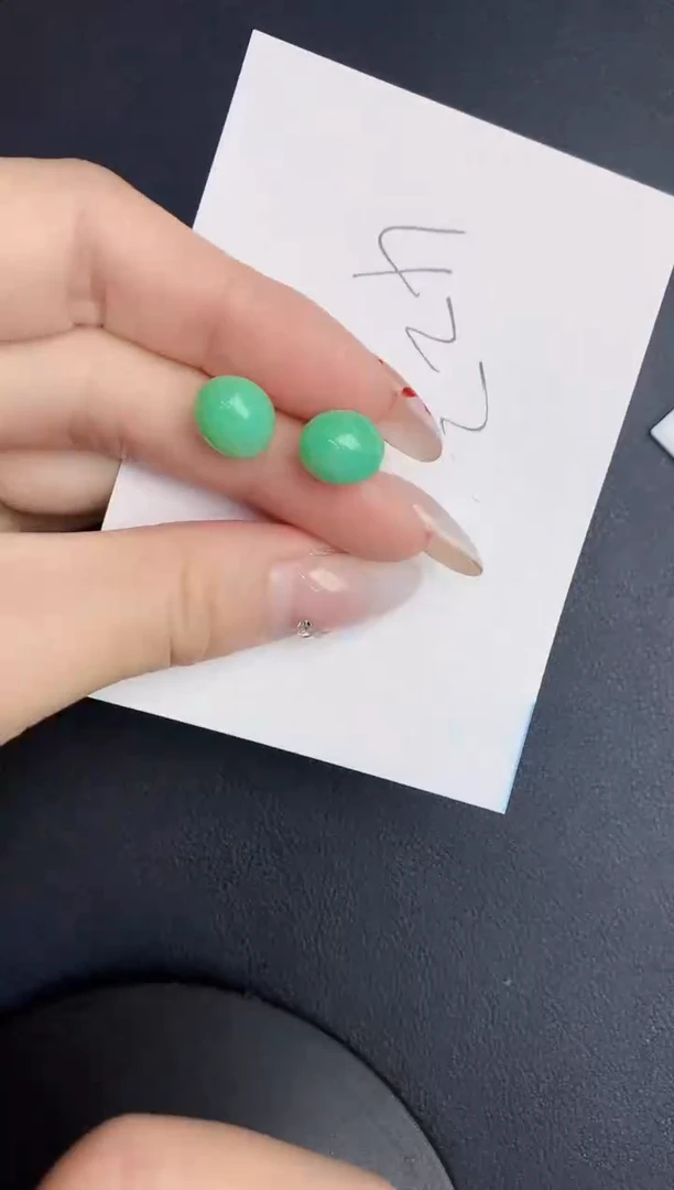 【闪购商品】翡翠颈饰18K金镶嵌0000000000