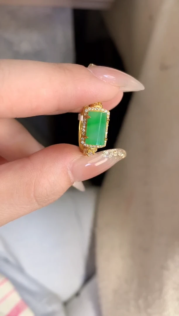 银S925镶嵌戒指翡翠戒指