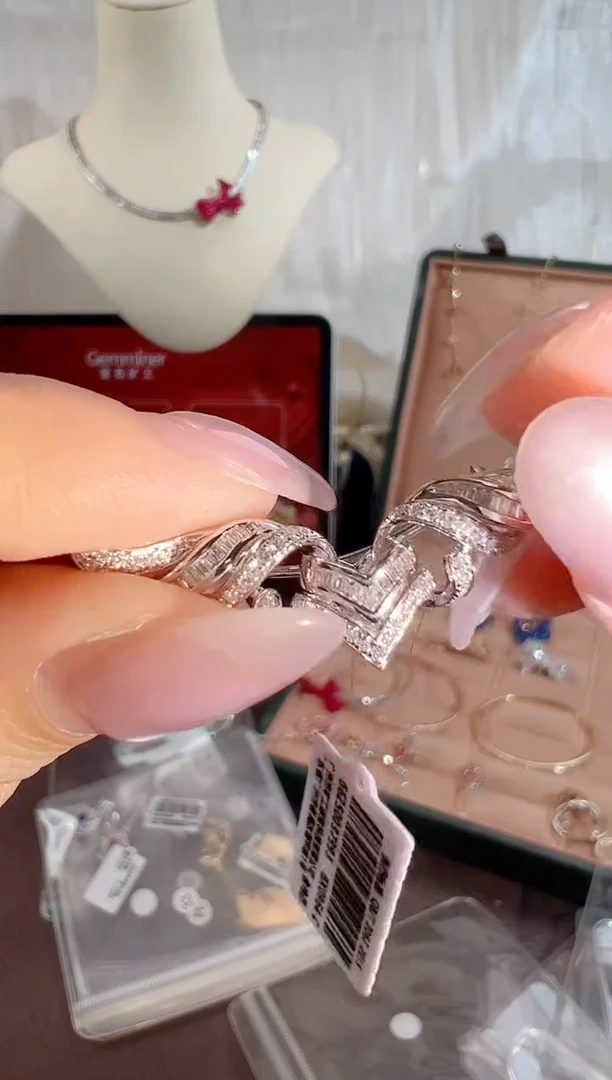 颈饰钻石18K金镶嵌BX0964-D#-W#31