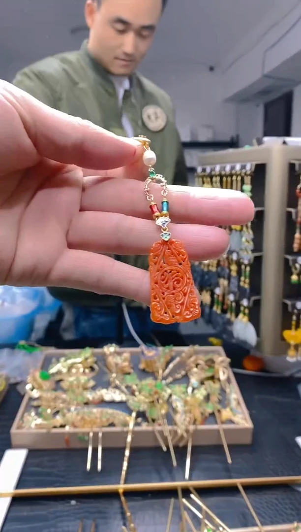 【闪购商品】翡翠耳饰合金145翡翠压襟