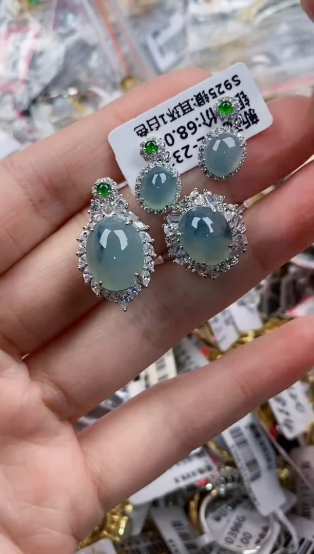 银S925镶嵌戒指翡翠999            10
