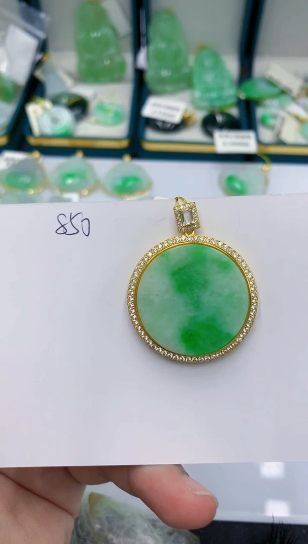 颈饰未镶嵌翡翠111111