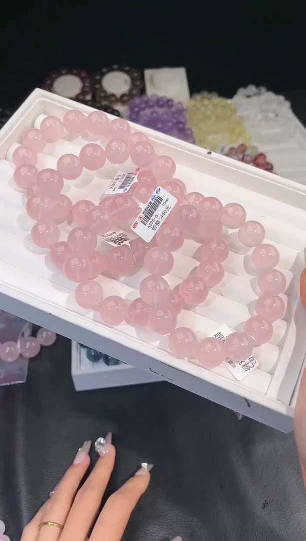 【闪购商品】水晶手链未镶嵌多样性发一粉晶15mm