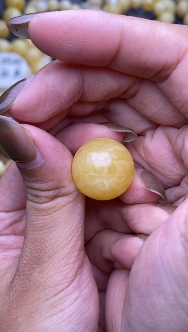 裸石琥珀未镶嵌大小姐珠宝114