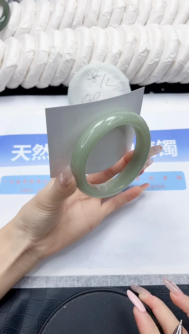 未镶嵌手镯石英质玉116-58