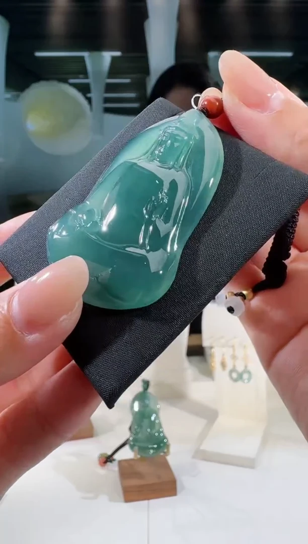 翡翠未镶嵌吊坠(不含链)观音