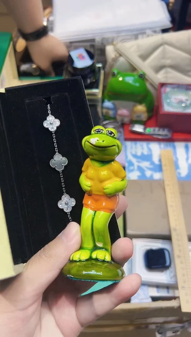 .全球寻宝高端瓷儿