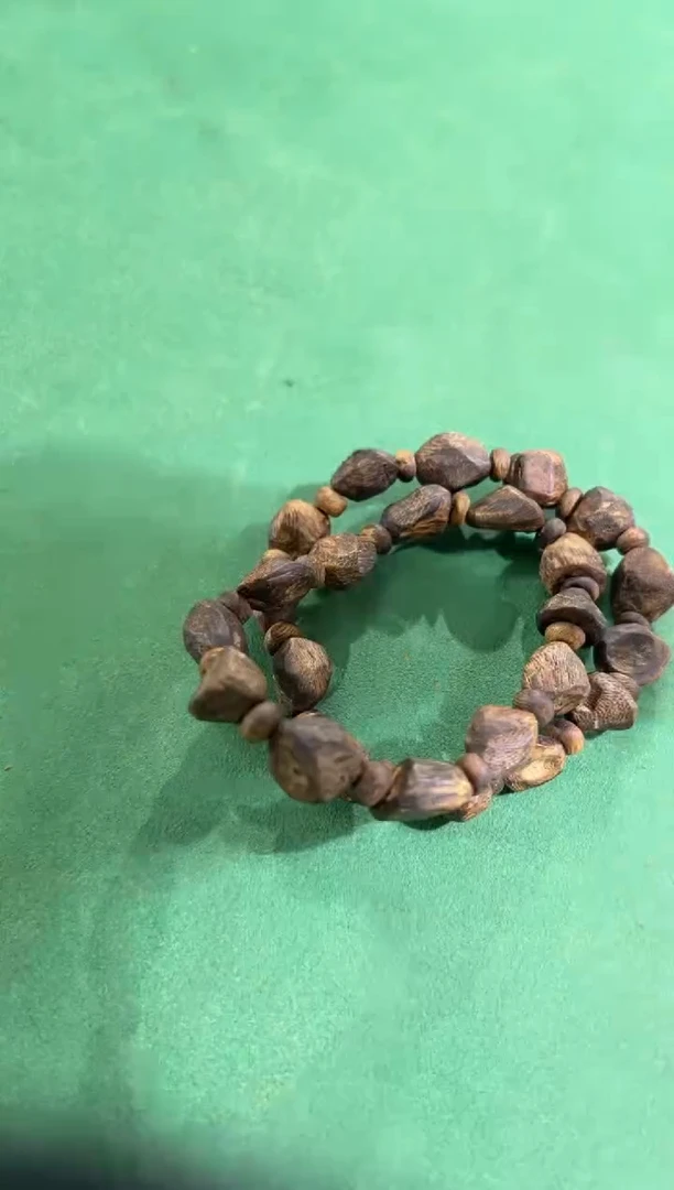 【闪购商品】沉香手把件152号留疤莺歌7克多样性发一