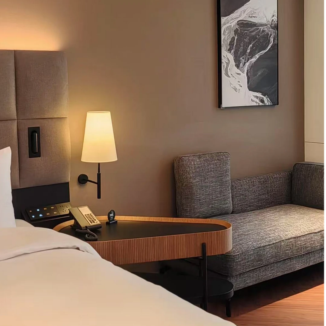 2025新款春夏黑色流浪包L006