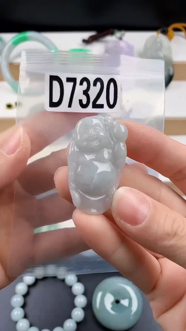 颈饰未镶嵌翡翠天然翡翠吊坠挂件