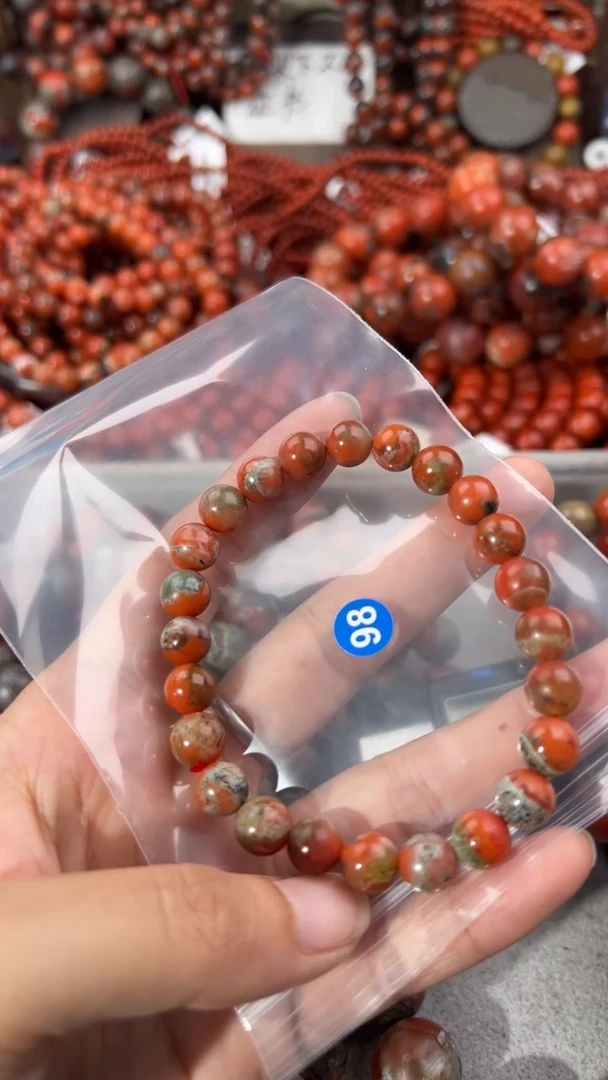 南红玛瑙手串未镶嵌8