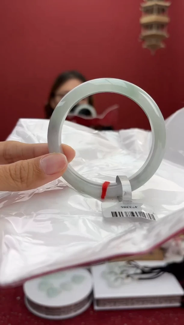 翡翠手镯未镶嵌16手镯