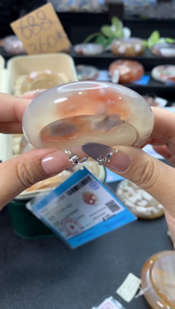 未镶嵌手镯石英质玉（52-53圈口）赠送镯心