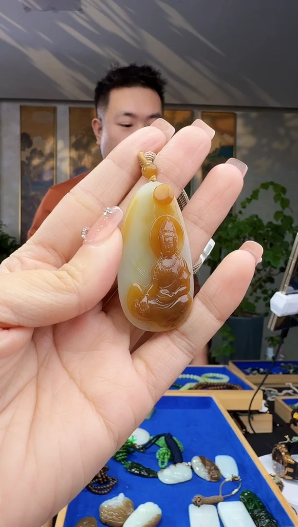 未镶嵌和田玉挂件拍一发一