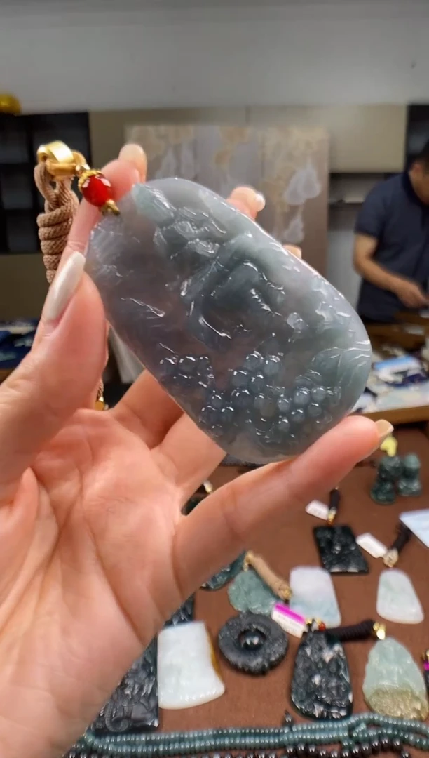 颈饰未镶嵌翡翠多样性发其一