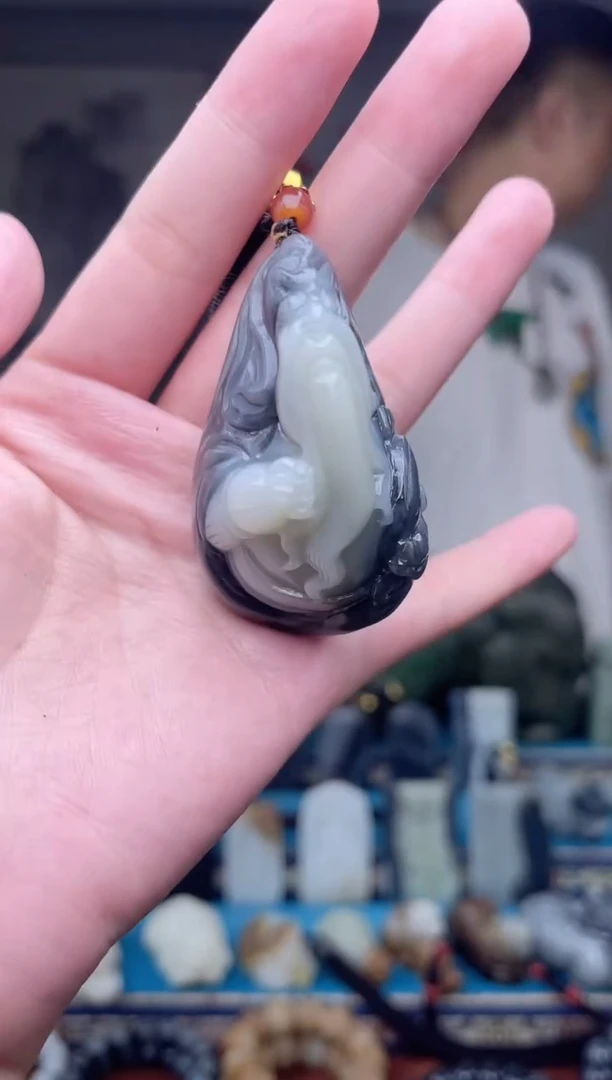未镶嵌和田玉挂件1