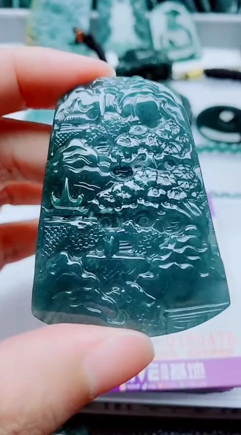 颈饰未镶嵌翡翠         多样性发其1一